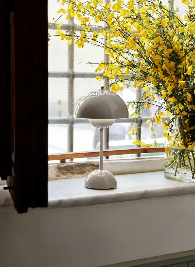 &Tradition &Tradition Tischleuchte FLOWERPOT VP9Höhe: 29 5 Cm