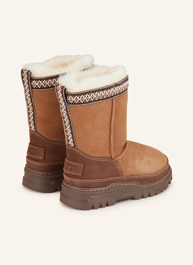 UGG UGG Boots CLASSIC SHORT TRAILGAZERKIDS