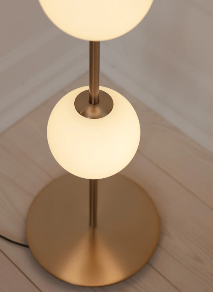 UMAGE UMAGE Stehleuchte AUDREYHöhe: 128 Cm