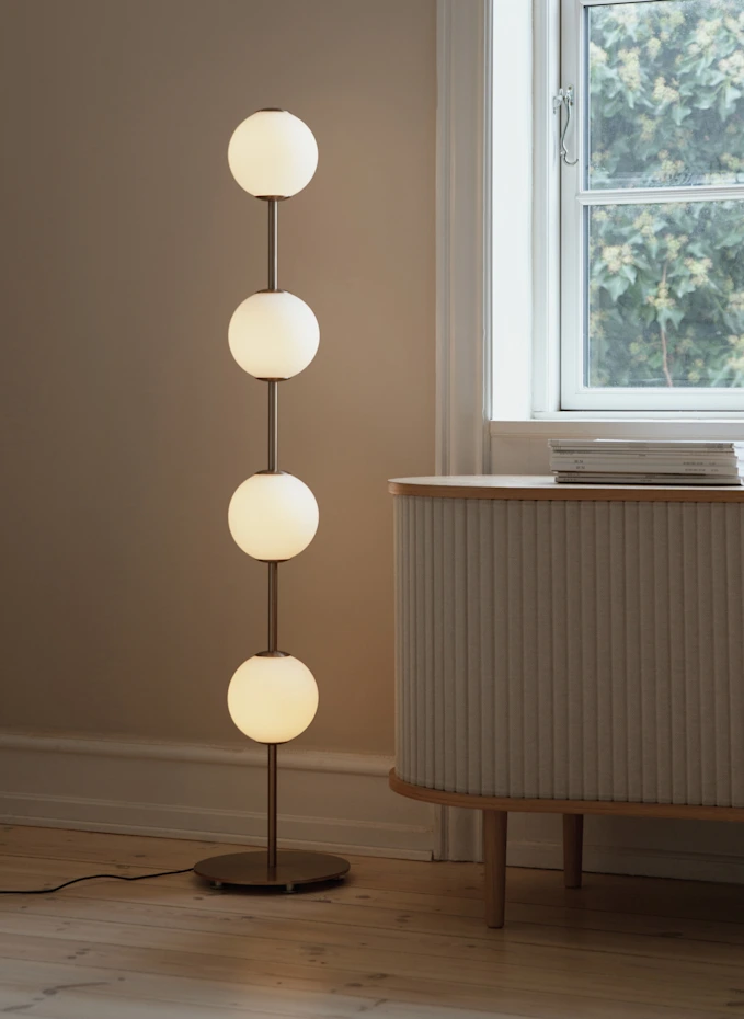 UMAGE UMAGE Stehleuchte AUDREYHöhe: 128 Cm