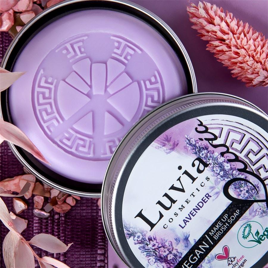 Accessoires Essential Brush Soap Lavender Von Luvia Cosmetics