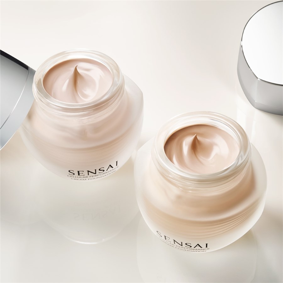 Cellular Performance Foundations Cream Foundation Von SENSAI