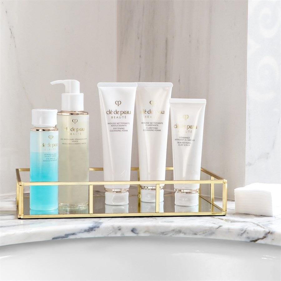 Clé De Peau Beauté Clarifying Cleansing Foam
