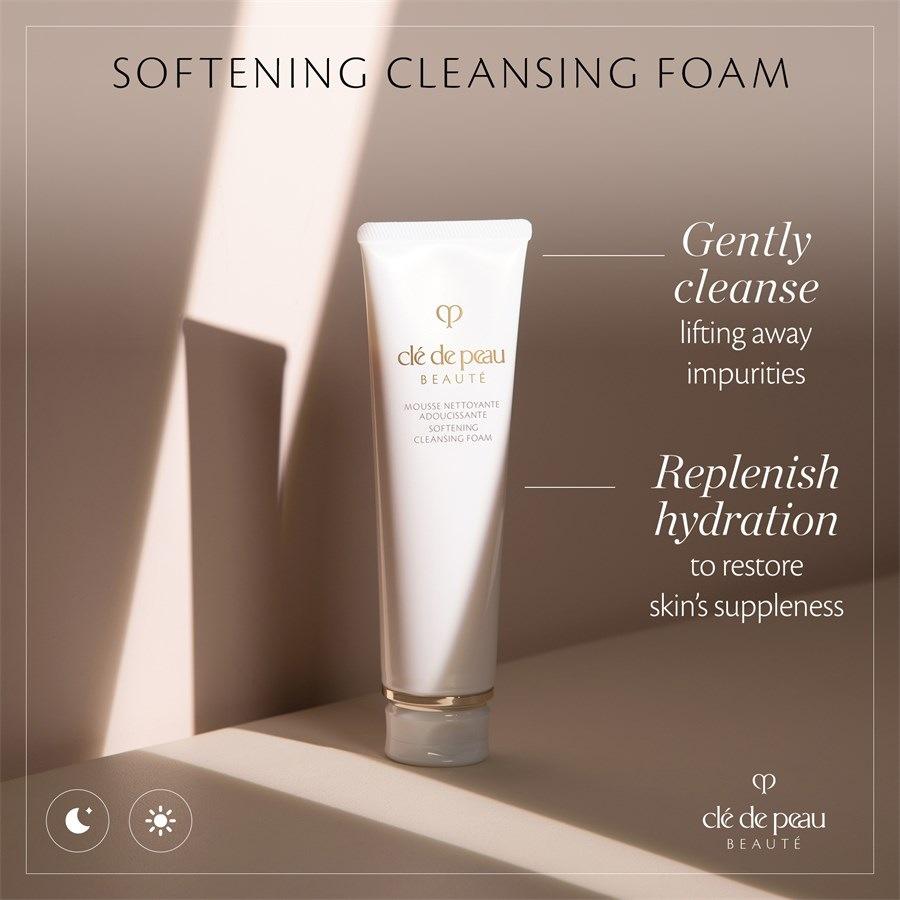 Clé De Peau Beauté Softening Cleansing Foam