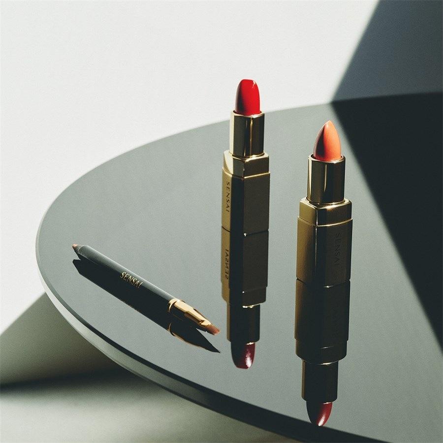 Colours Lip Pencil Von SENSAI