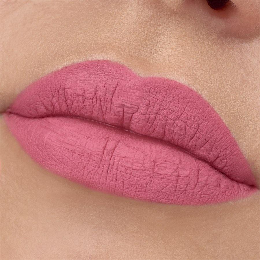 Essence 8H Matte Liquid Lipstick
