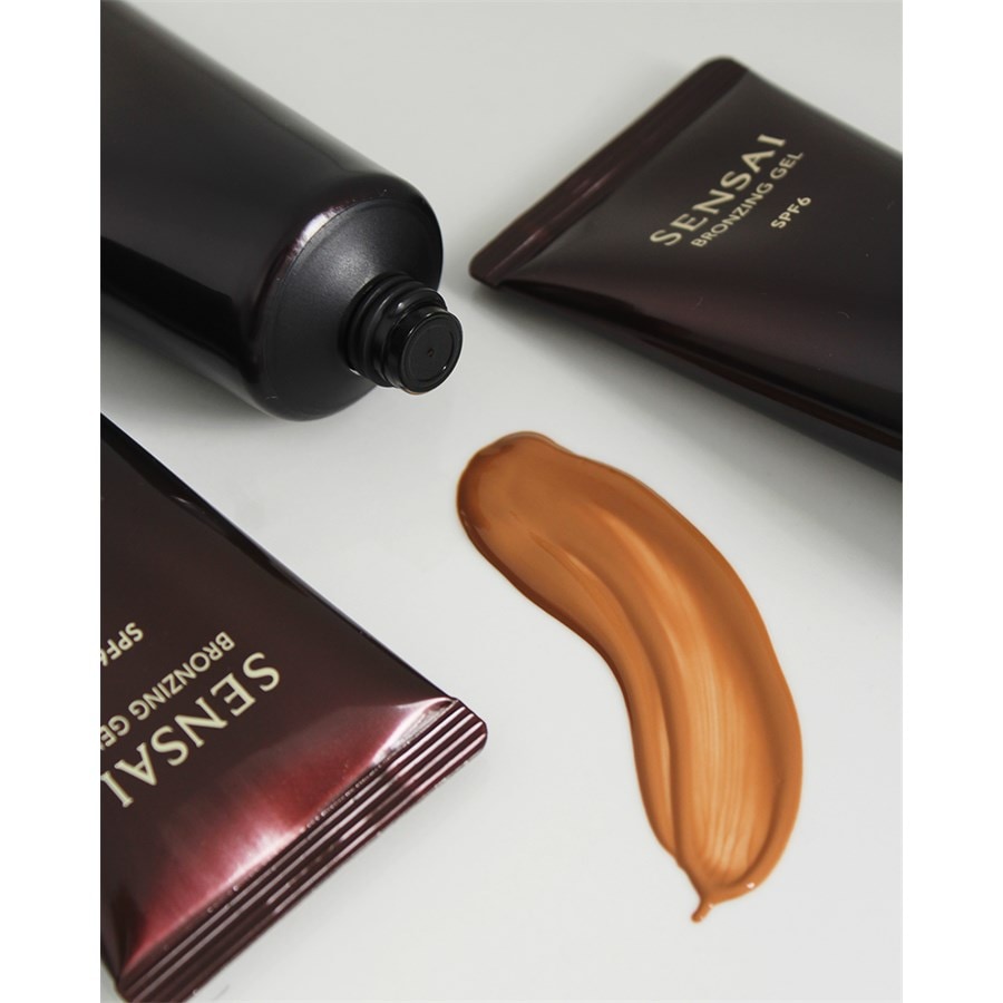 Foundations Bronzing Gel SPF 6 Von SENSAI