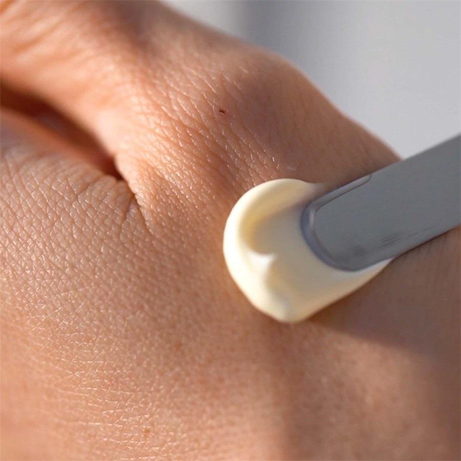 LL REGENERATION Augenfältchen Creme Von ANNEMARIE BÖRLIND