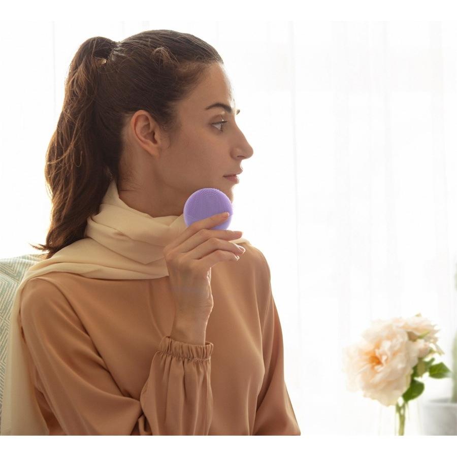 Luna 4 Go Gesichtsreinigungs- Und Straffungsgerät Von Foreo