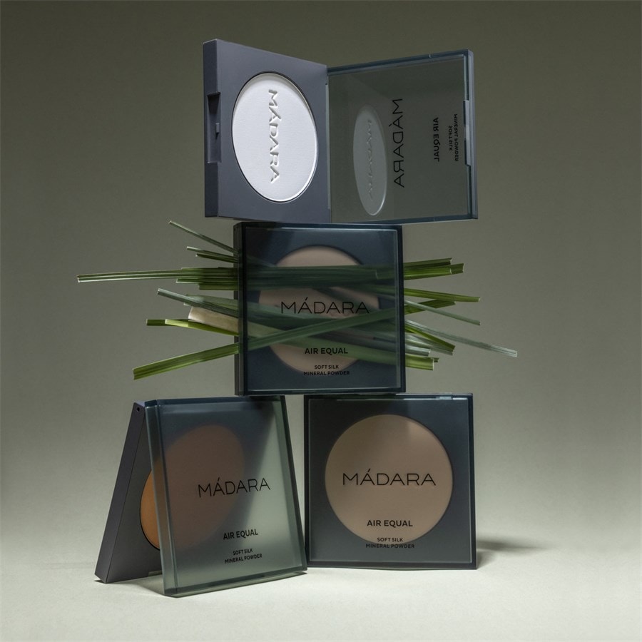 MÁDARA Soft Silk Mineral Powder Air Equal