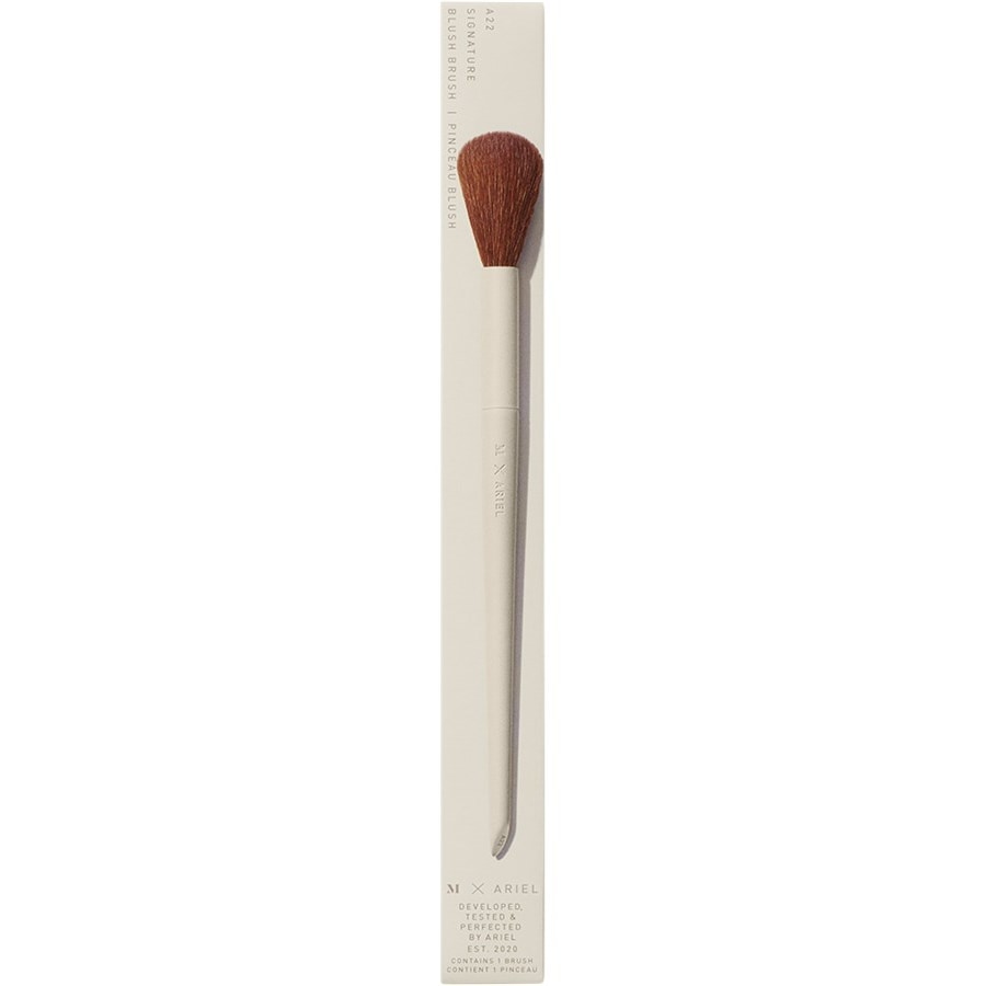 Morphe A22 Signature Blush Brush M X Ariel