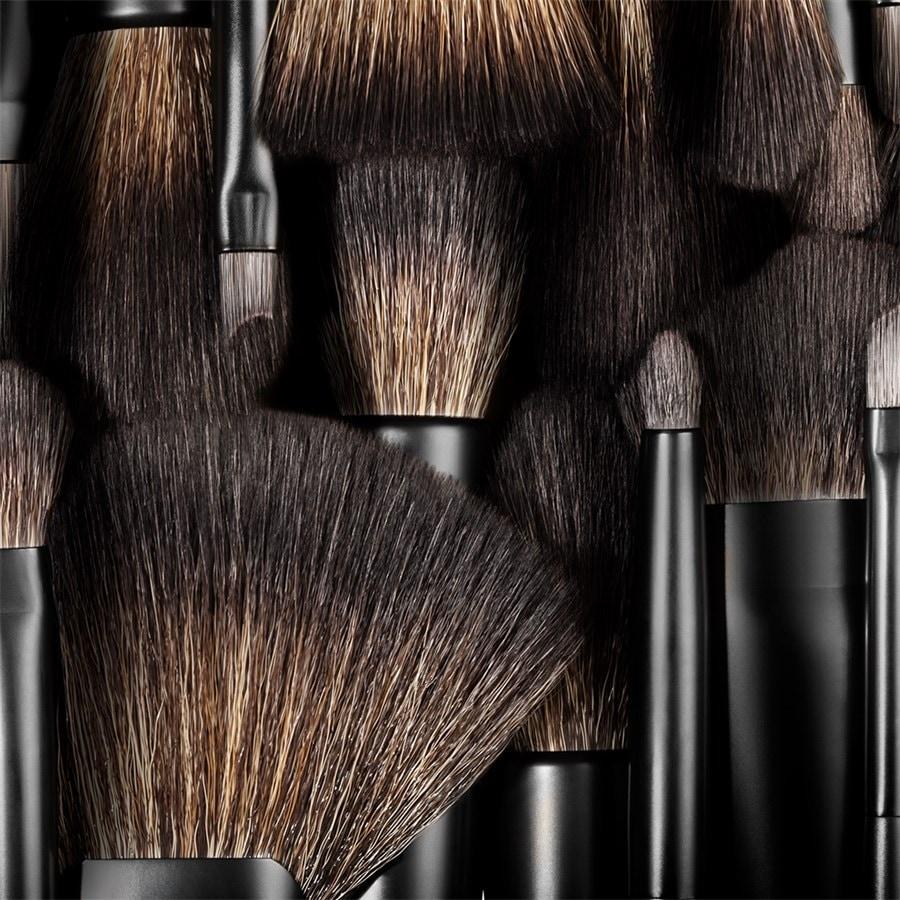 Morphe Detail Setting Powder Brush V115