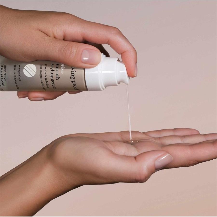 No Frizz Smooth Styling Serum Von Living Proof