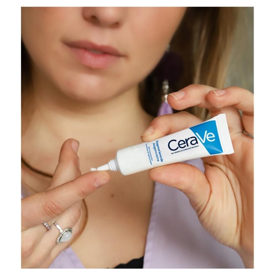 Normal Bis Trockene Haut Regenerierende Augencreme Von CeraVe