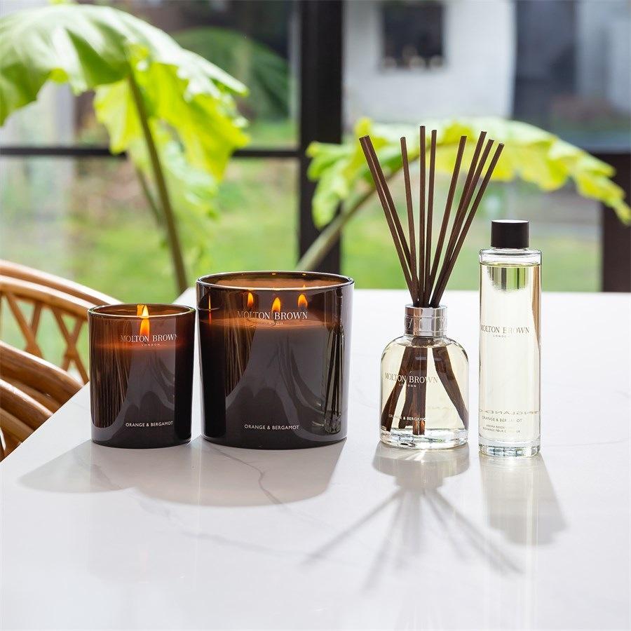 Orange & Bergamot Scented Candle Von Molton Brown