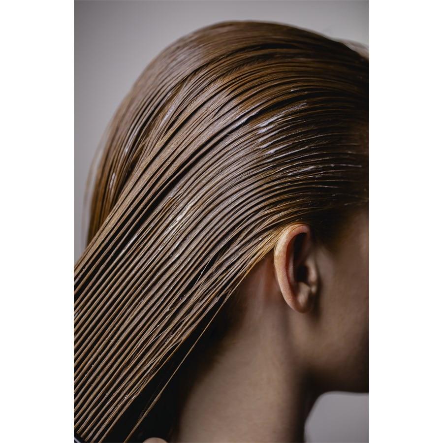 Regenerieren & Stärken Colour Beautifying Hair Care Mask Von HAIR RITUEL By Sisley ❤️ Online Kaufen