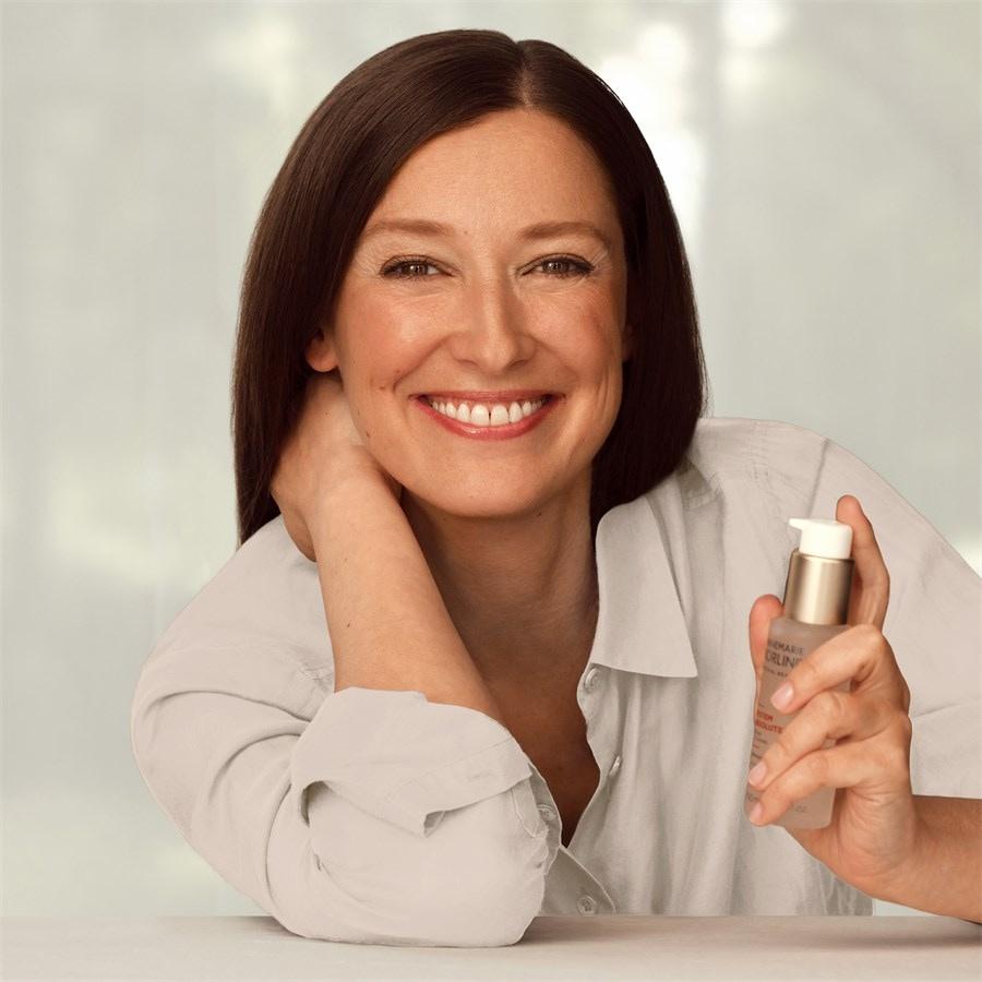 SYSTEM ABSOLUTE Straffendes Beauty Fluid Von ANNEMARIE BÖRLIND