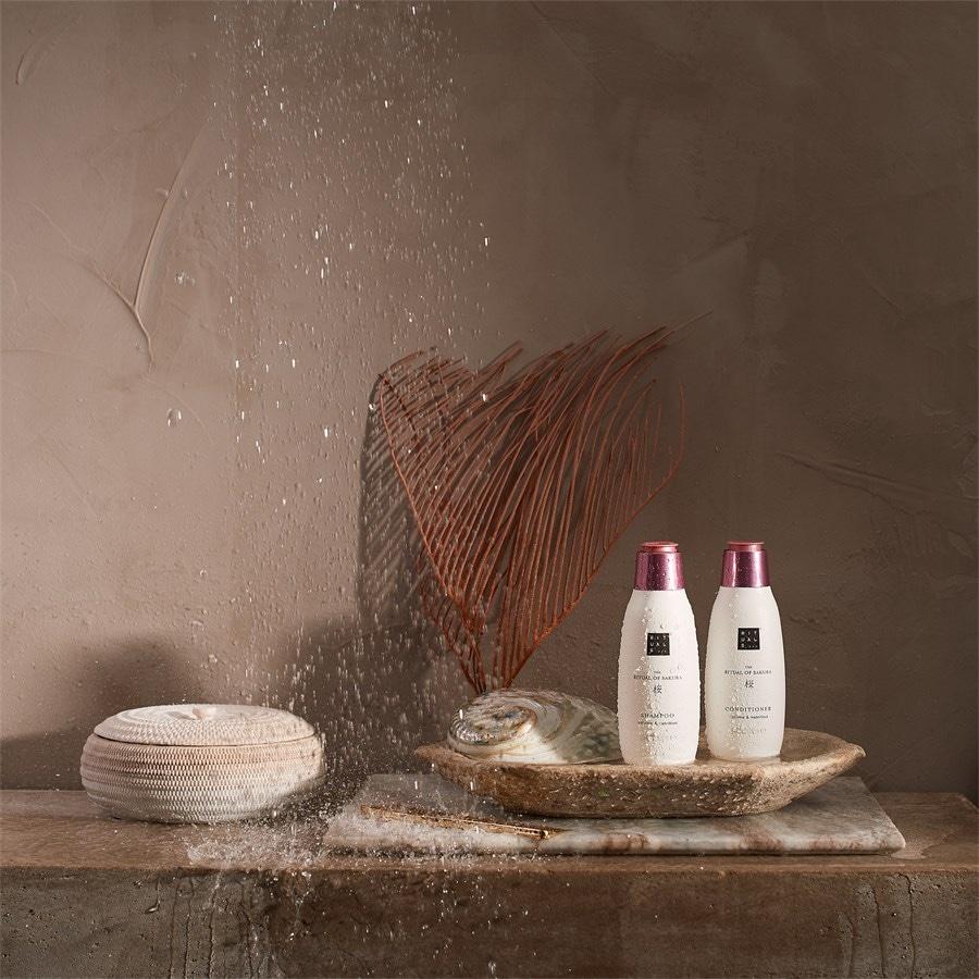The Ritual Of Sakura Conditioner Volume & Nutrition Von RITUALS