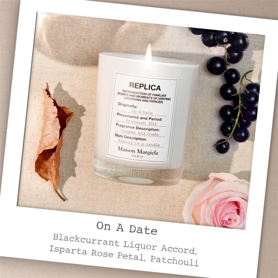 Untitled Candle On A Date Von Maison Margiela