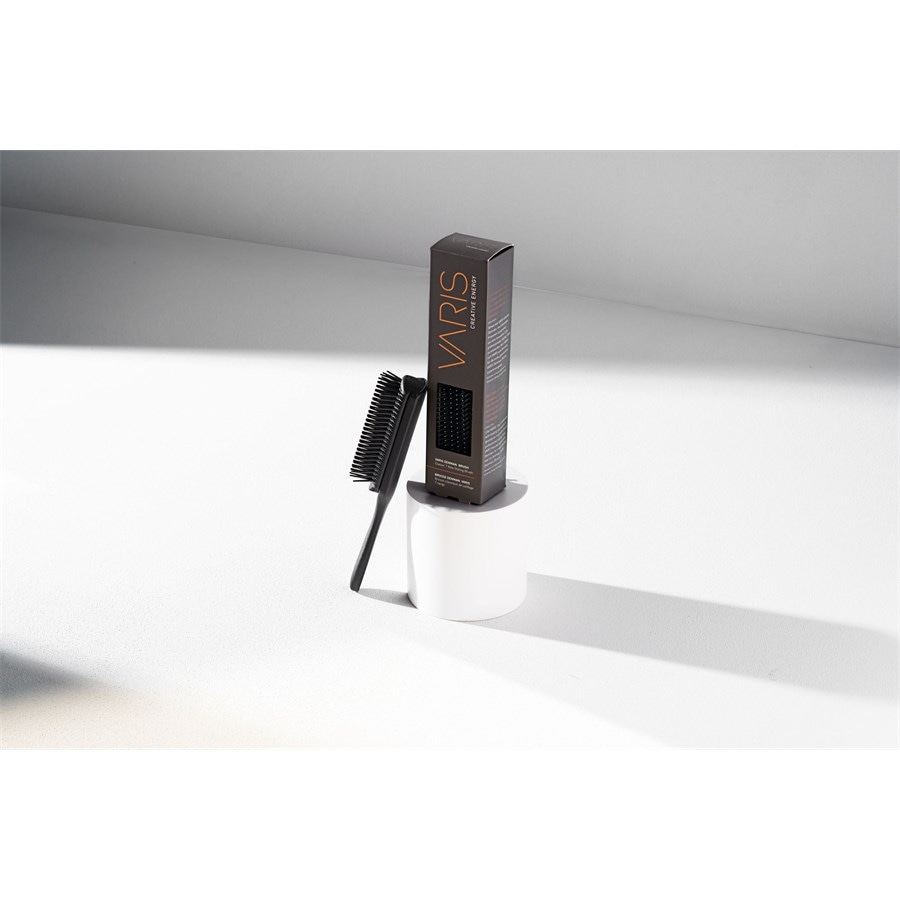 VARIS Denman Brush