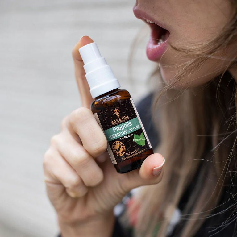 Shopapotheke BEE&YOU Propolis Tinktur Propolis Spray Mit Menthol & Honig Mundspray Halsspray