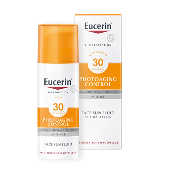 shopapotheke Eucerin® Photoaging Control Face Sun Fluid LSF 30 – hoher Sonnenschutz hilft gegen Photoaging und reduziert Falten sichtbar - Jetzt 20% sparen mit Code "eucerin20" + Eucerin Oil Control Face LSF50+ 20ml GRATIS