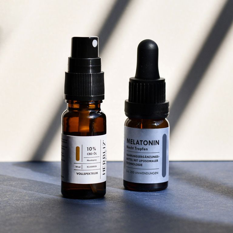 Shopapotheke HERBLIZ Relax & Sleep Bundle - Melatonin Drops & 10% CBD Öl