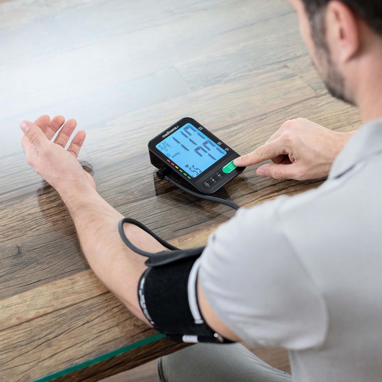 Shopapotheke Medisana BU 580 Connect Oberarm-Blutdruckmessgerät