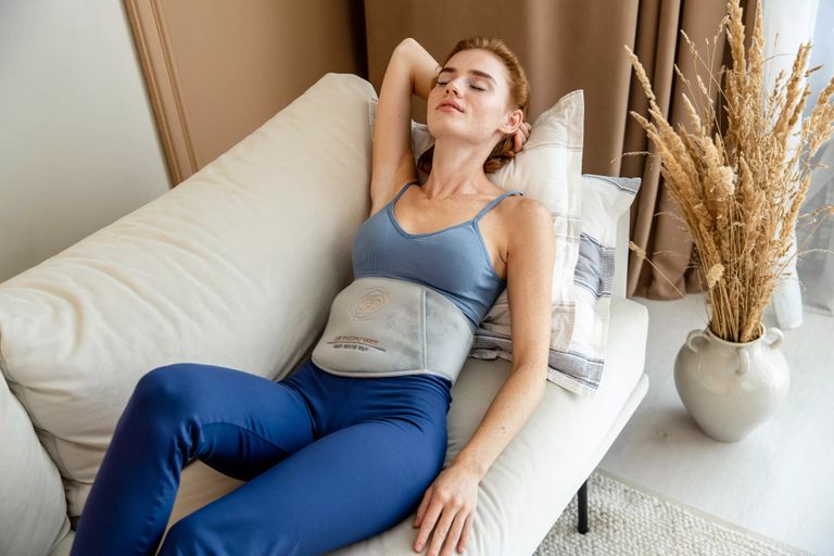Shopapotheke Vulpés BellyBelt – Intelligenter Wärmegürtel Für Bauch- Und Unterleibsschmerzen S [60-90 Cm]