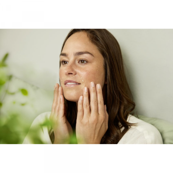 Bodyguardapotheke Weleda Straffendes Gesichtsöl Granatapfel