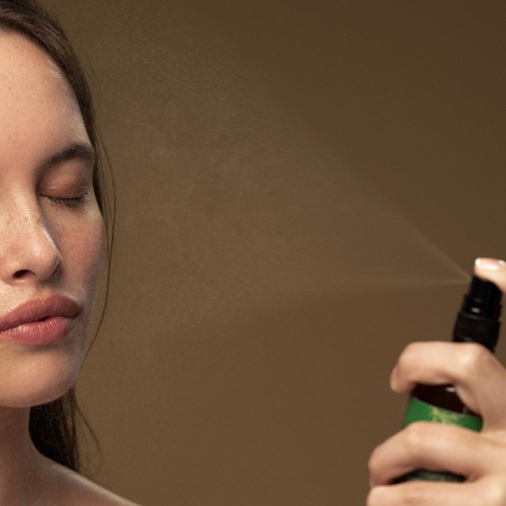 Lookfantastic Antipodes Organic Resurrect Gesichts-Toner (100 Ml)