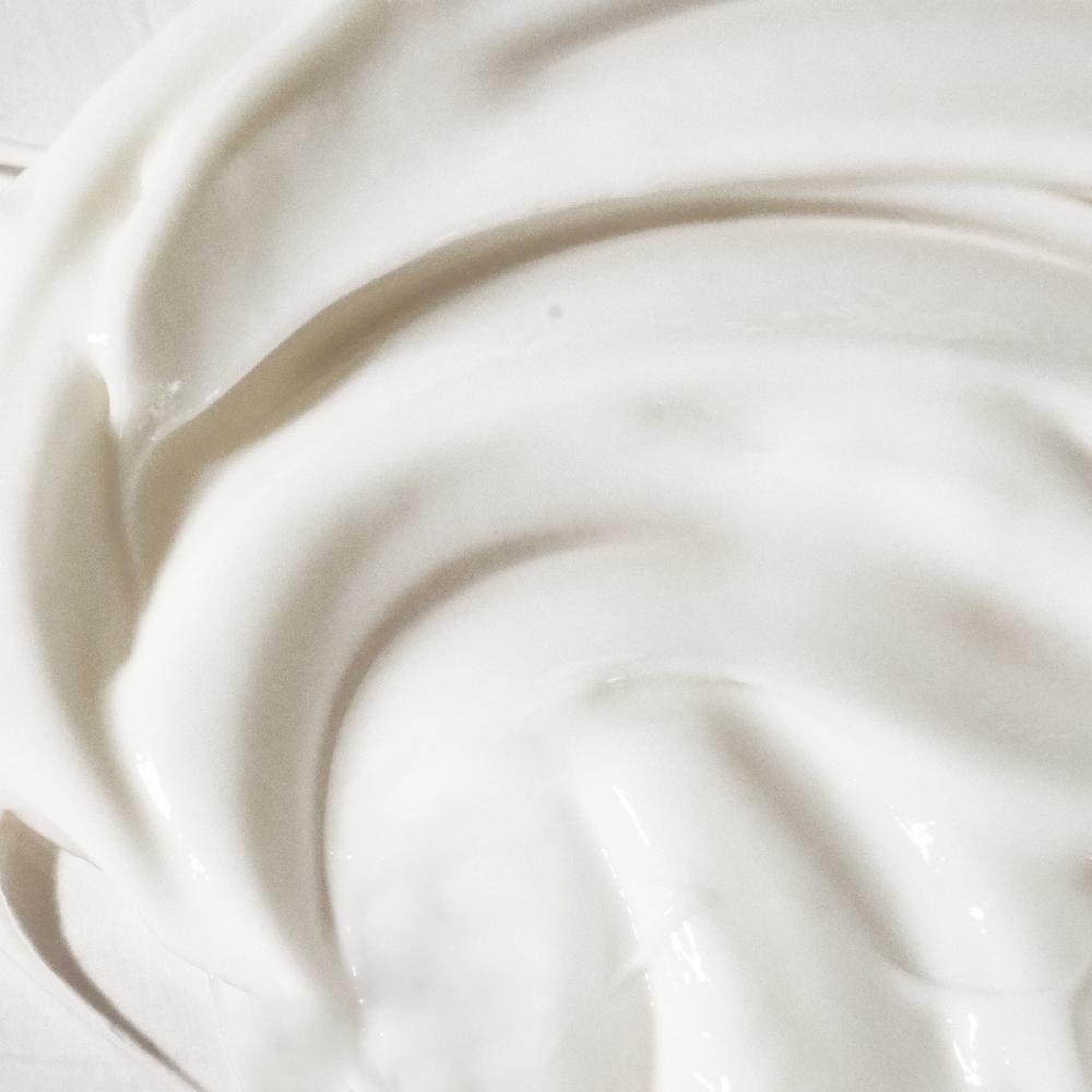 Lookfantastic Bouclème Intensive Feuchtigkeitsspendende Behandlung 250 ml