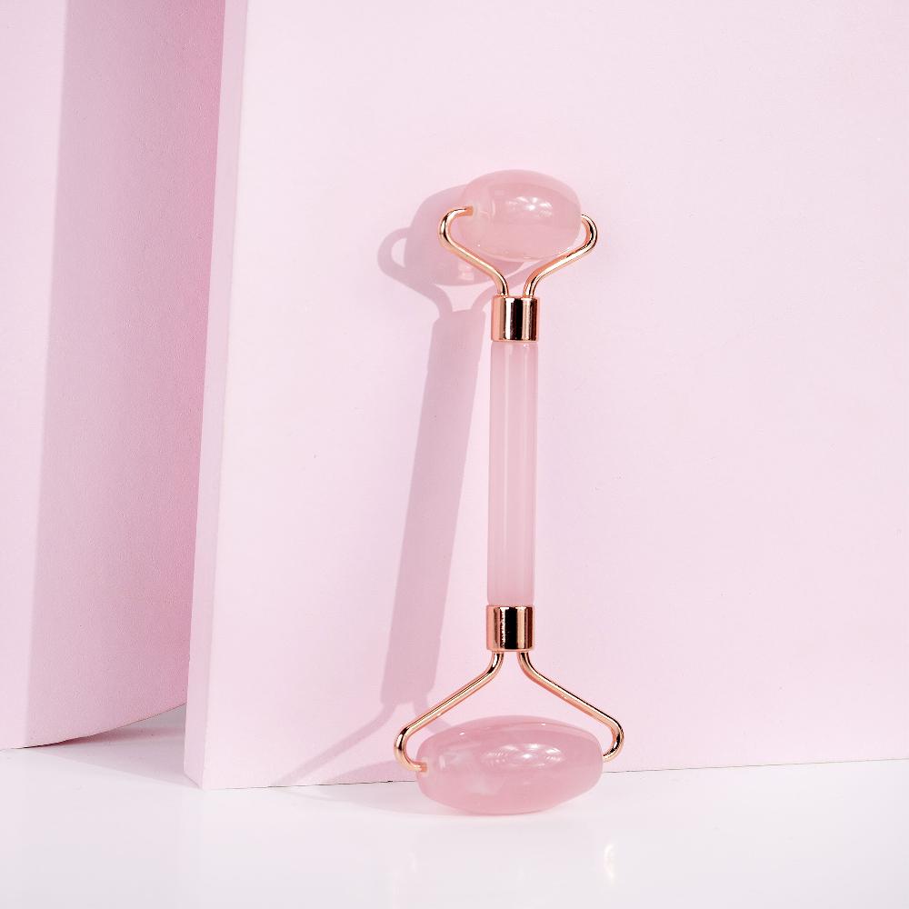 Lookfantastic Brushworks HD Rose Quartz Resin Roller & Gua Sha
