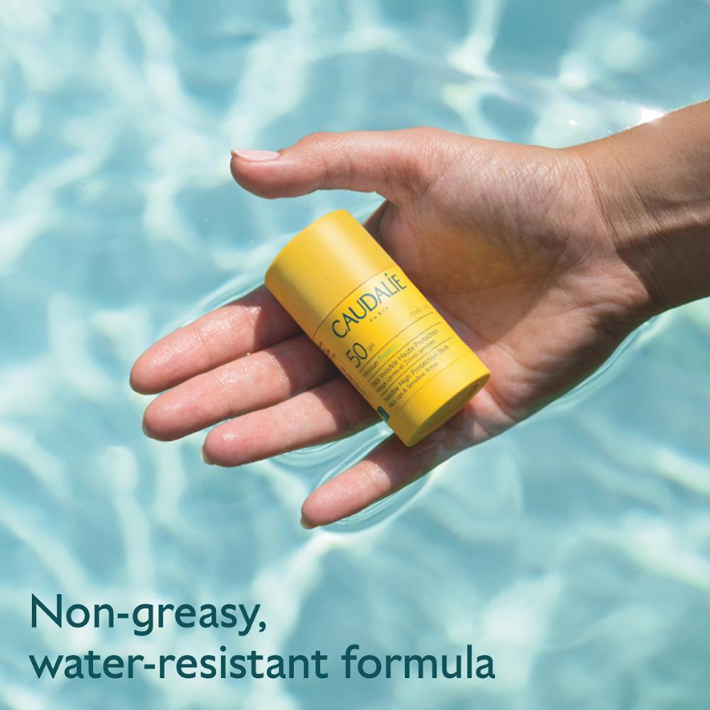 Lookfantastic Caudalie Vinosun Protect Invisible Stick SPF 50 15g