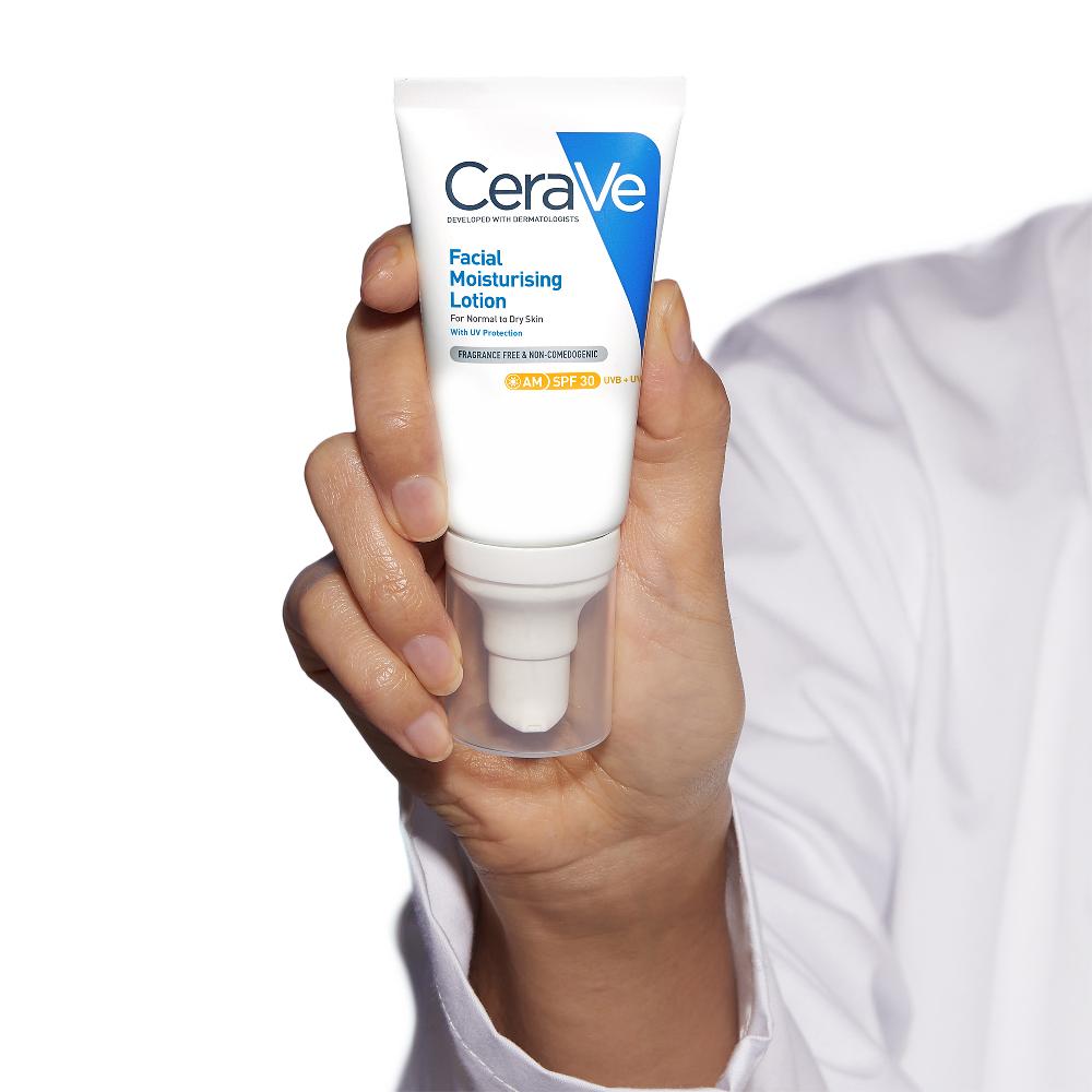 Lookfantastic CeraVe AM Feuchtigkeitsspendende Gesichtslotion LSF 30 Mit Ceramiden Für Normale Bis Trockene Haut 52 Ml