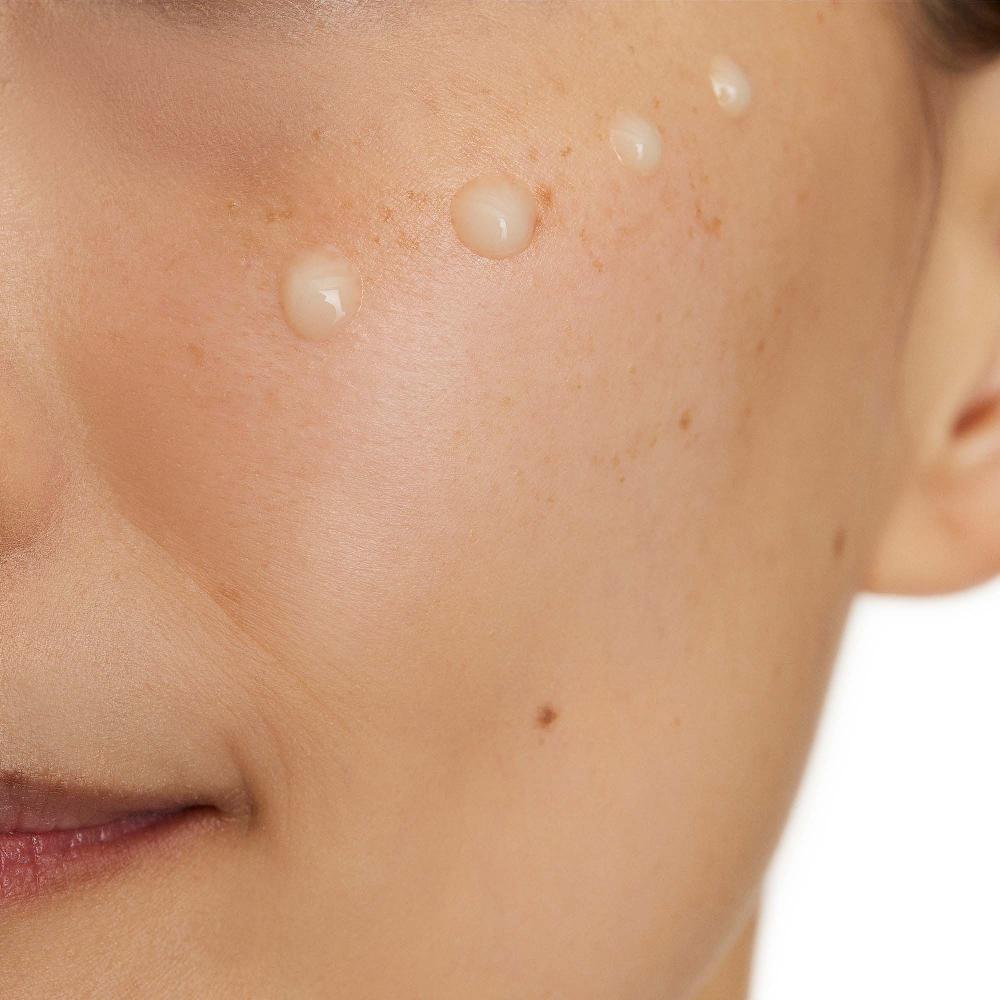 Lookfantastic CeraVe Skin Renewing 10% Pure Vitamin C Serum With Ceramides For Brighter & Smoother Skin 30ml