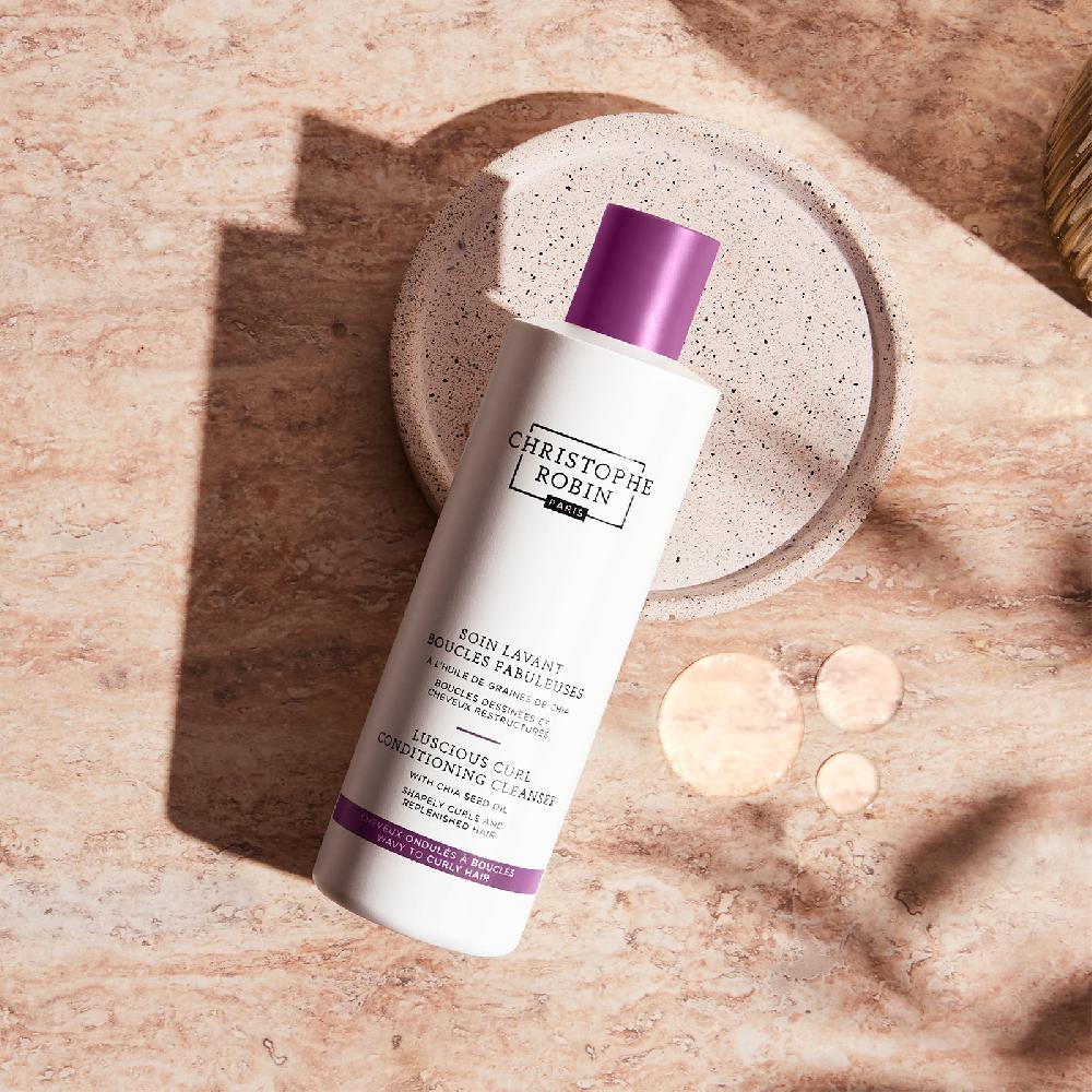 Lookfantastic Christophe Robin Luscious Curl Conditioning Cleanser With Chia Seed Oil 250ml