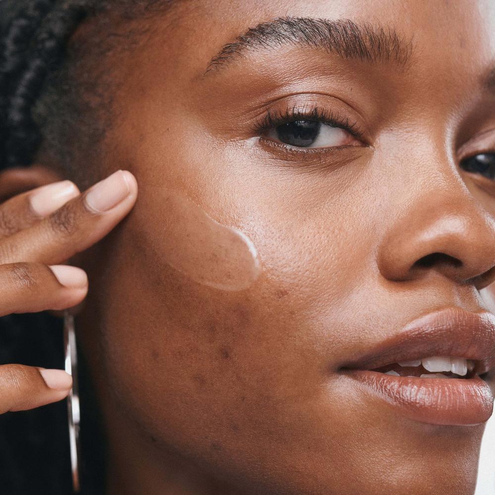 Lookfantastic Clinique Even Better Clinical Radical Dunkle Flecken Korrektor Und Unterbrecher 30 ml