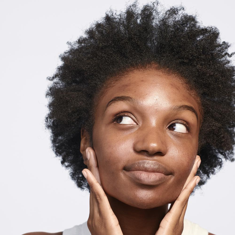 Lookfantastic Clinique Moisture Surge LSF 25 Transparenter Feuchtigkeitsspender 50 ml