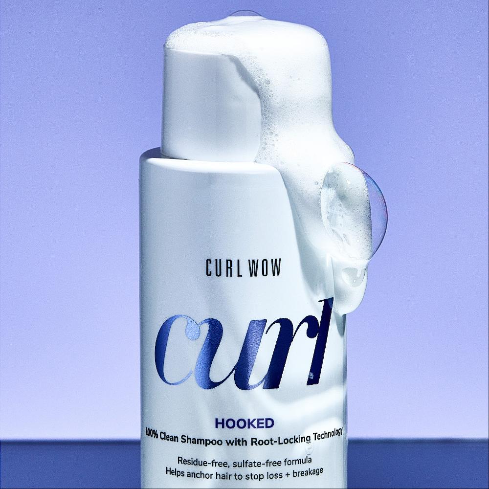 Lookfantastic Color WOW Curl Wow HOOKED 100 % Sauberes Shampoo Mit Wurzelverschluss-Technologie 295 ml