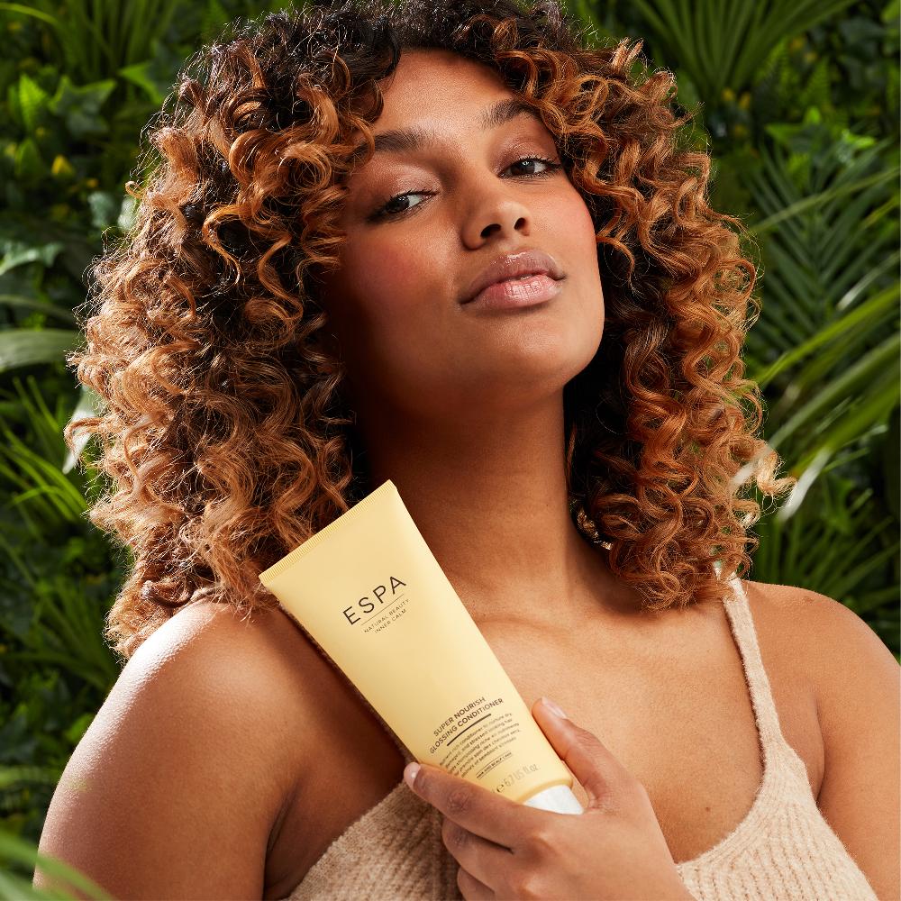 Lookfantastic ESPA Super Nourish Glossing Conditioner 200ml