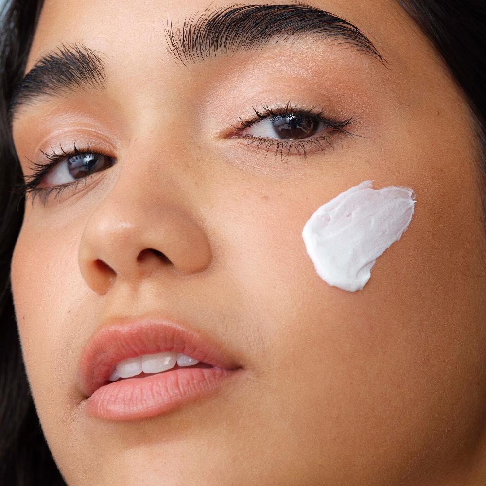 Lookfantastic First Aid Beauty Empfindliche Haut Starter-Kit