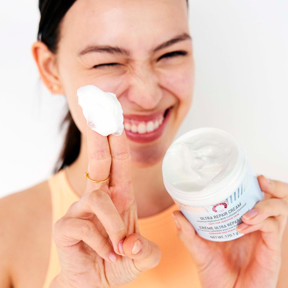 Lookfantastic First Aid Beauty Ultra Reparatur-Creme 170 g