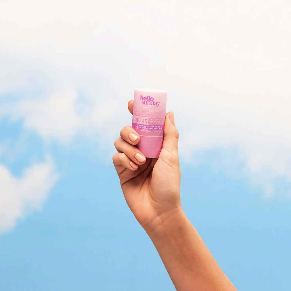 Lookfantastic Hello Sunday The Shimmer One Mineral Glow Stick SPF45 20g