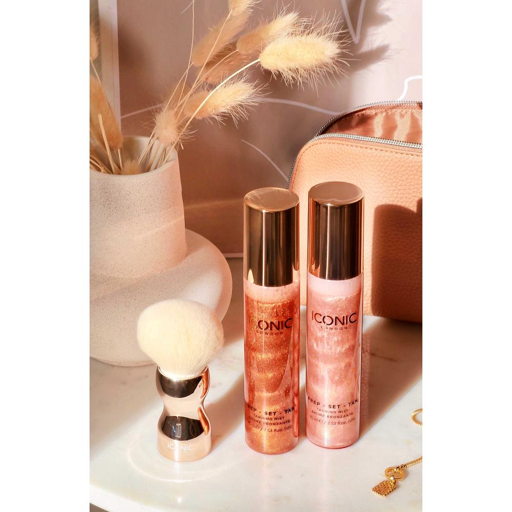 Lookfantastic ICONIC London Bräunungs- Und Verblendungs-Pinsel