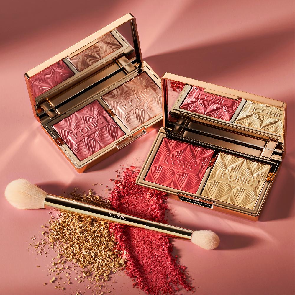 Lookfantastic ICONIC London Highlight Und Blush Duo-Pinsel