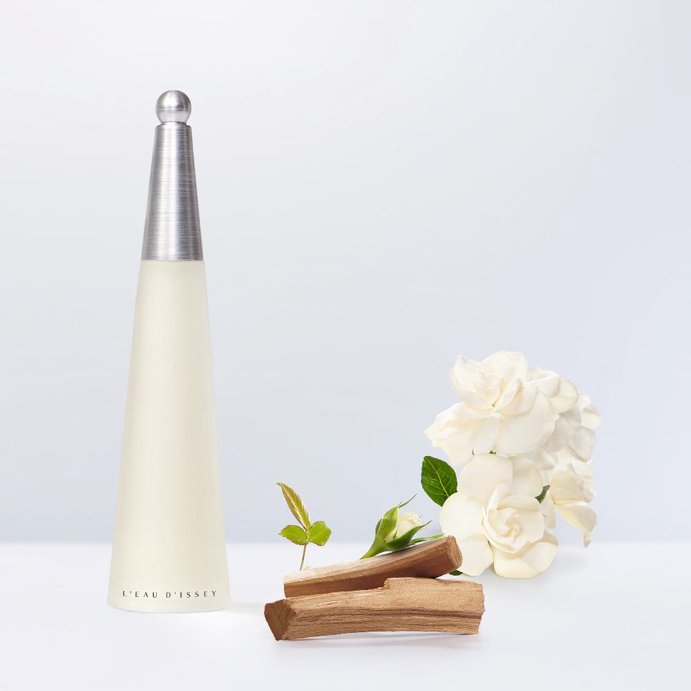 Lookfantastic Issey Miyake L'Eau D'Issey Eau De Toilette 50ml