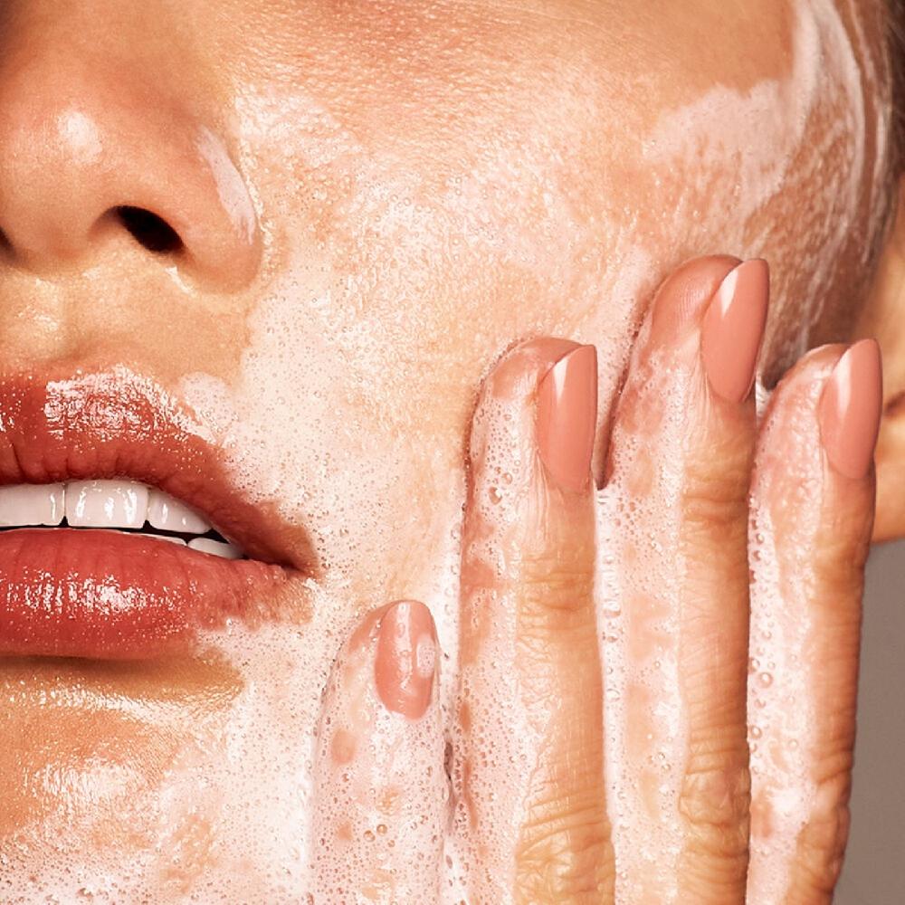 Lookfantastic Kate Somerville Reisegröße ExfoliKate Schäumende Gesichtsreinigung Für Den Täglichen Gebrauch 50 ml
