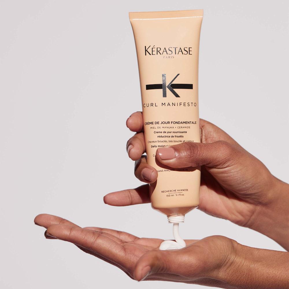 Lookfantastic Kerastase Curl Manifesto Crème De Jour Fondamentale Leave-In-Cream 150ml