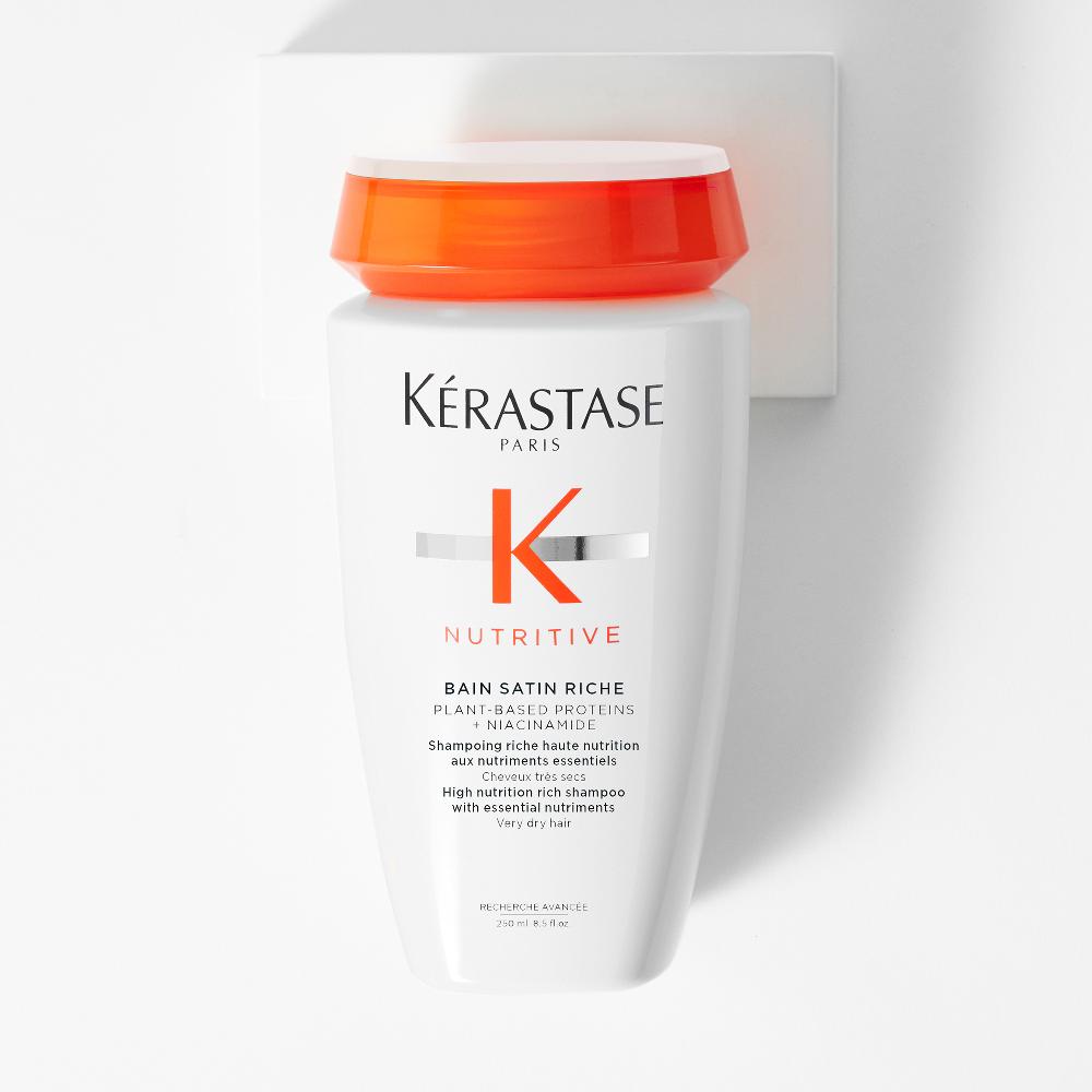 Lookfantastic Kérastase Nutritive Bain Satin Riche Nährstoffreiches Reichhaltiges Shampoo Für Sehr Trockenes Haar 250 ml
